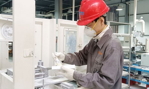 营销精英下车间，，，，，，恒峰g22特瓷订单飙升迎交付岑岭